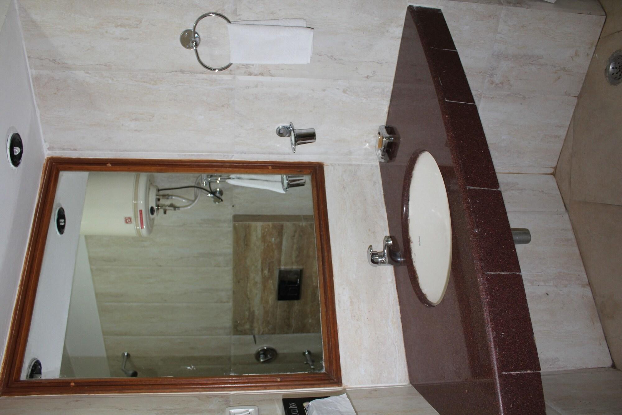 Bravia Hotel Manali Inn Екстер'єр фото